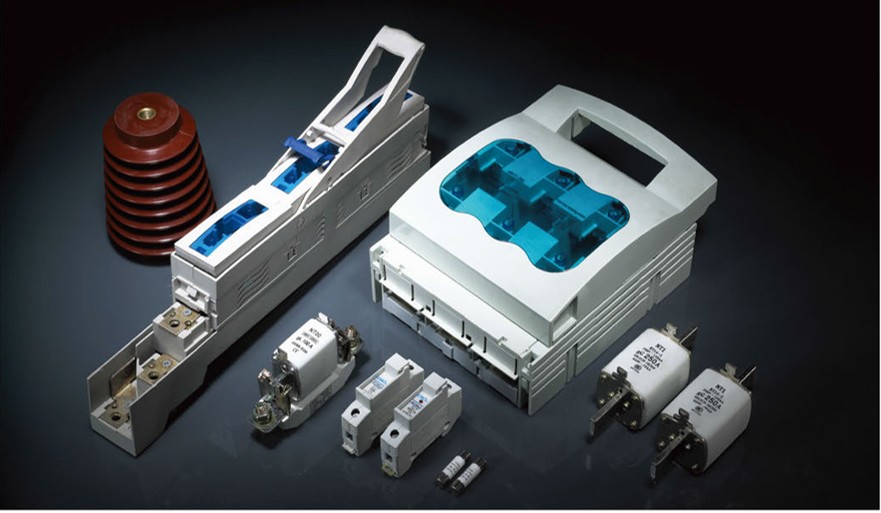 Fusibles y Desconectores